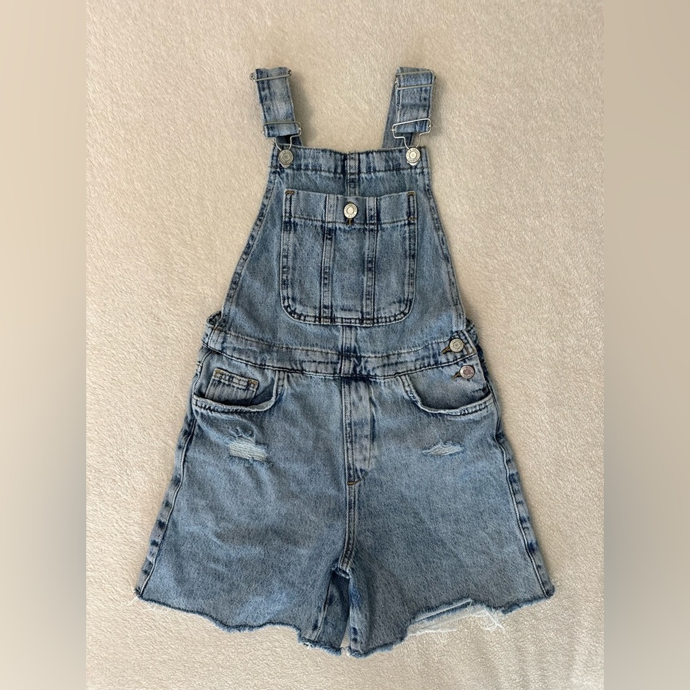 Zara Girls Light Wash Denim Shorts Romper Overalls Size 10 Distressed Raw Hem